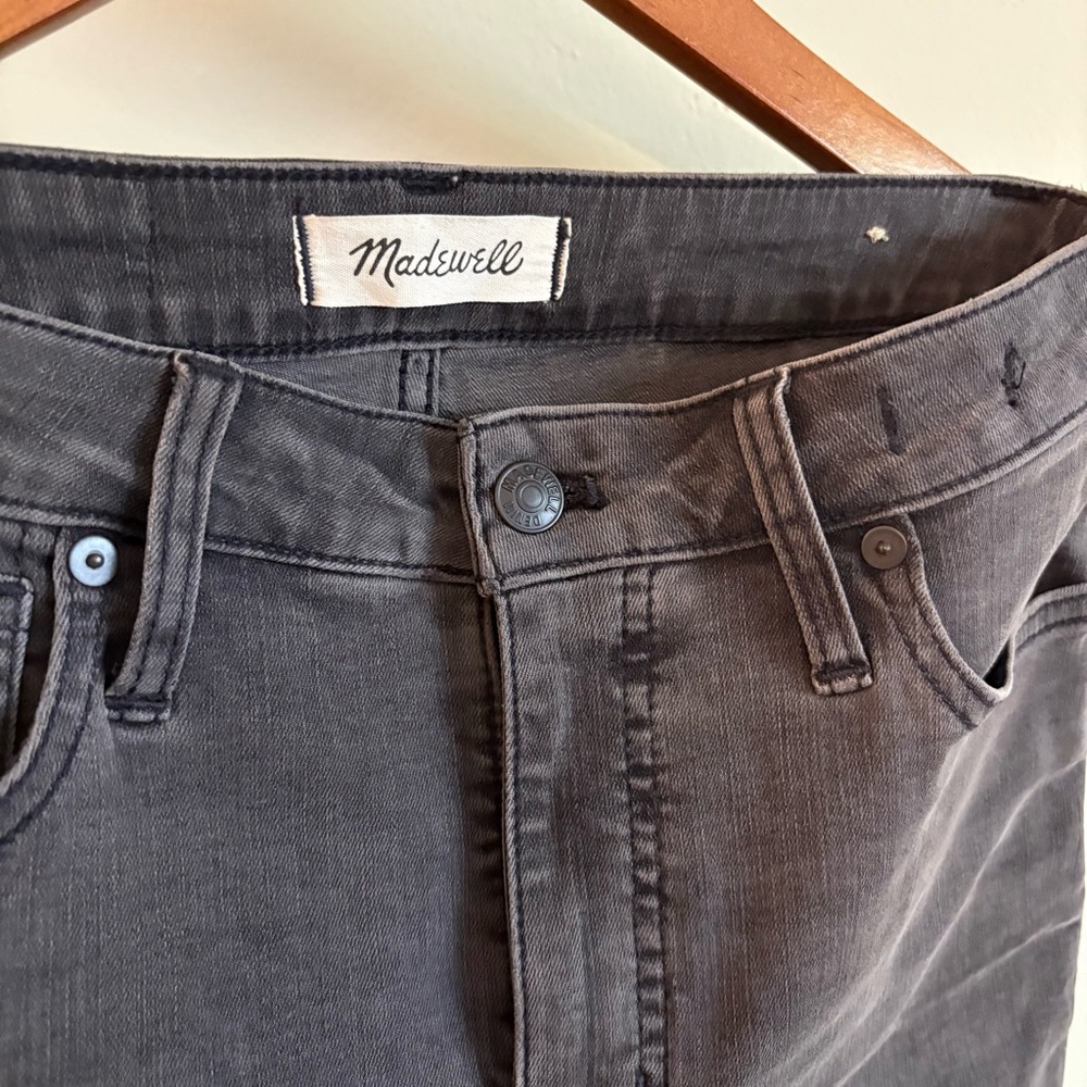 Madewell Charcoal Curvy High-Rise Skinny